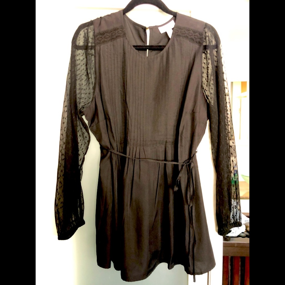 Motherhood Maternity top size XL - black. New never worn